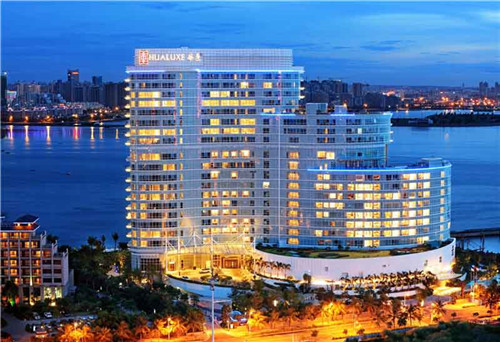 在连平县开麻辣烫加盟店费用哪家信誉好，红火火麻辣烫加盟在连平县开店会亏吗